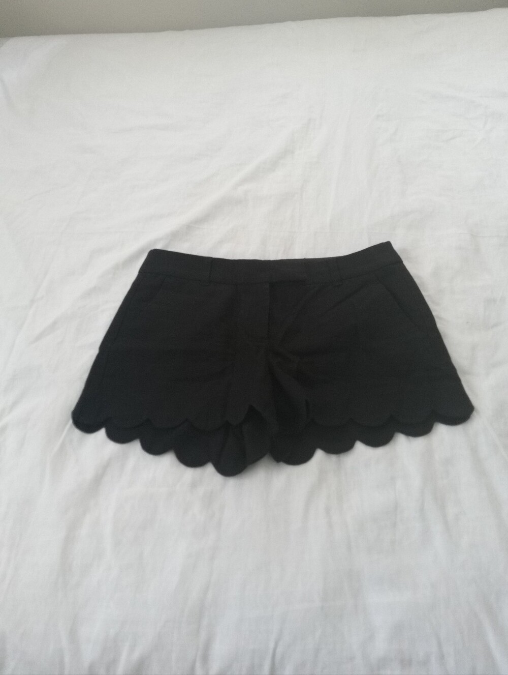 J. Crew Black Scallop-Hem Shorts Size 6